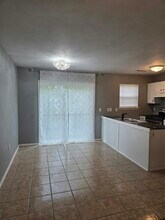 501 Braithwaite St in Bentonville, AR - Building Photo - Building Photo