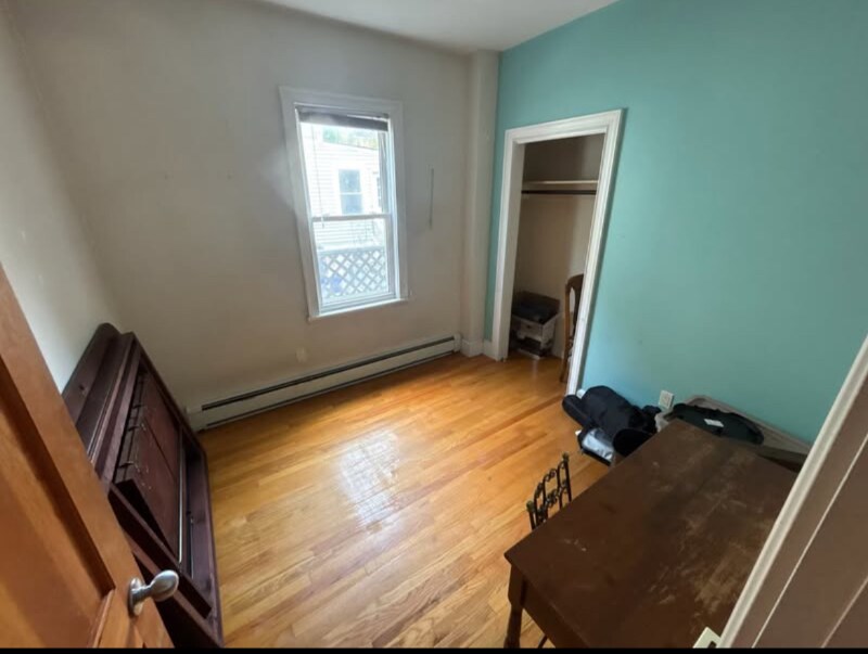 34 Rockingham St in Cambridge, MA - Building Photo