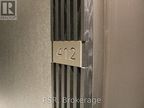 110 Broadway Ave in Toronto, ON - Building Photo - Building Photo