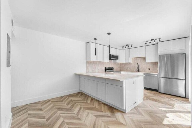 property at 3007 San Clara Dr