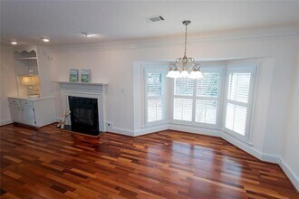 470 Forestgate Ct in Atlanta, GA - Building Photo - Building Photo