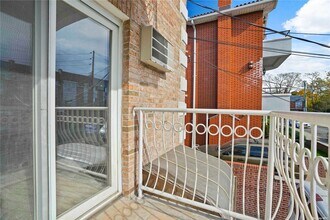 69-23 62nd Dr-Unit -2 in Queens, NY - Building Photo - Building Photo