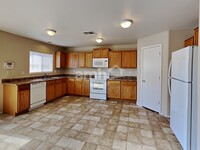 11619 W Schleifer Dr in Youngtown, AZ - Foto de edificio - Building Photo