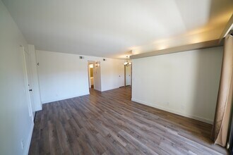 28015 Sarabande Ln in Santa Clarita, CA - Building Photo - Building Photo