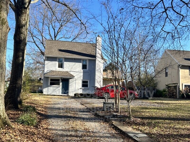 310 S Parkdale Ave in Chattanooga, TN - Building Photo