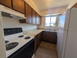 275 Rose Ave in Winston, OR - Building Photo - Building Photo