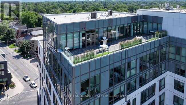 333 University Ave in Kingston, ON - Building Photo - Building Photo