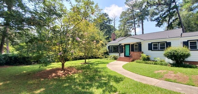 1432 Pine Valley Loop
