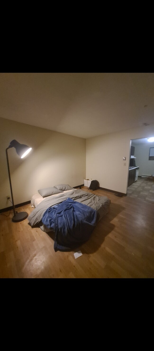 17 Cross St in Marlborough, MA - Building Photo - Building Photo