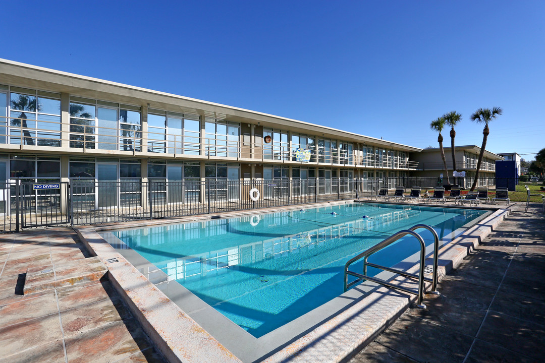 University Lofts, LLC in Tallahassee, FL - Foto de edificio