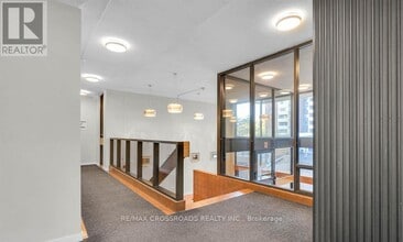 5 Massey Square in Toronto, ON - Building Photo - Building Photo