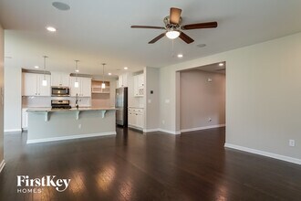 142 Pamlico Dr in Clayton, NC - Building Photo - Building Photo
