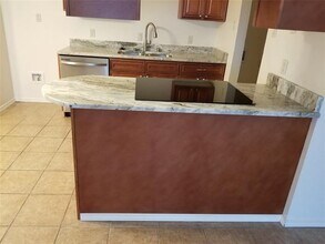 7320 NE Loop 820 in North Richland Hills, TX - Building Photo - Building Photo