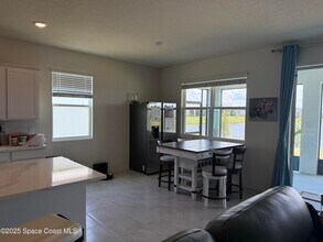 1566 Criswell Ln SE in Palm Bay, FL - Building Photo - Building Photo