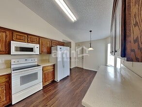 2952 Majestic Oaks Ln in Green Cove Springs, FL - Foto de edificio - Building Photo