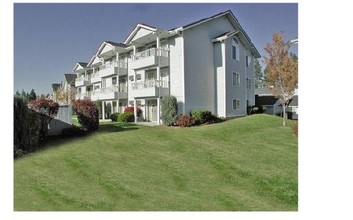 Indian Canyon Apartments in Spokane, WA - Building Photo - Building Photo