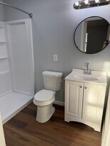 1327 Bethany Ln in Fort Wayne, IN - Building Photo