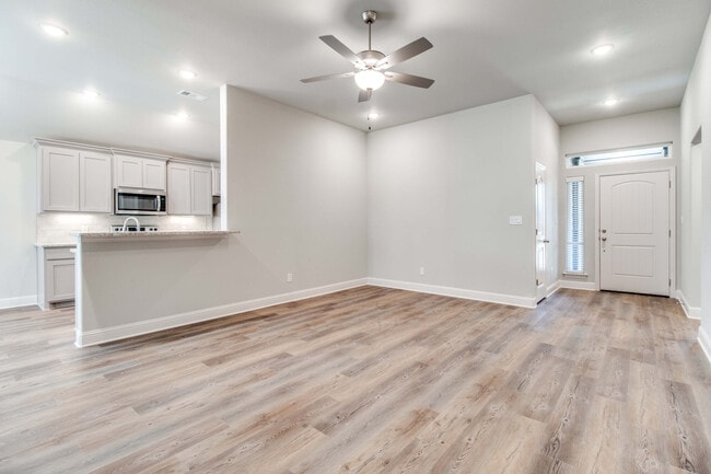 2816 Clover Dr in Sherman, TX - Building Photo - Building Photo