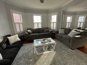 472 E 8th St in Boston, MA - Building Photo - Building Photo