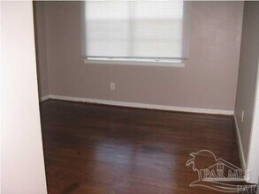 3848 Stefani Rd in Ensley, FL - Building Photo - Building Photo