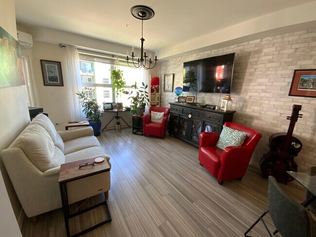2871 Jacklin Rd in Victoria, BC - Building Photo - Building Photo