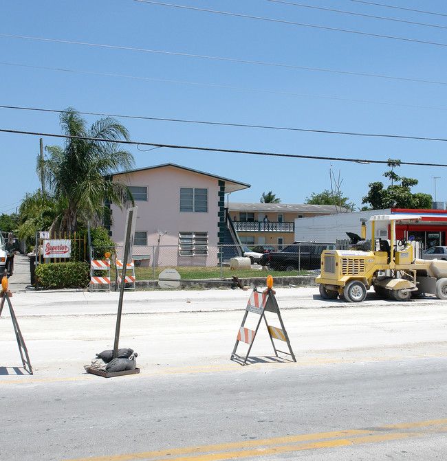 590 SW 27th Ave in Fort Lauderdale, FL - Building Photo - Building Photo