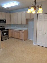 4747 S Forest Point Blvd in New Berlin, WI - Building Photo - Building Photo