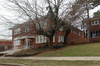 Heritage Hills - East in Oklahoma City, OK - Building Photo - Building Photo