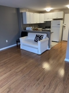 922 24th St NW, Unit 802 in Washington, DC - Building Photo - Building Photo