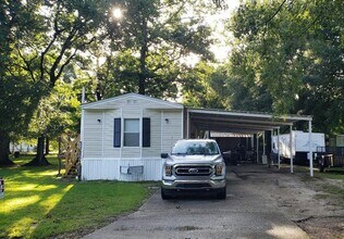 15064 W Beaver Dr in Central, LA - Building Photo - Building Photo