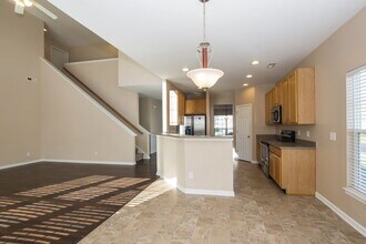 7205 Sandown Ct in Harrisburg, NC - Foto de edificio - Building Photo