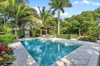 863 NE 90th St in Miami, FL - Building Photo - Building Photo