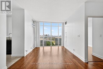 80-2780 Absolute Ave in Mississauga, ON - Building Photo - Building Photo