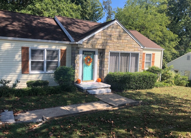 property at 3535 Connelly Ln