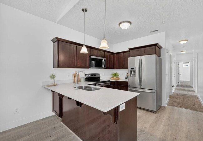 property at 1807 W Eaglewood Dr