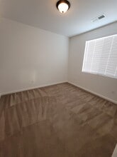 141 Catlin St in Dayton, NV - Building Photo - Building Photo