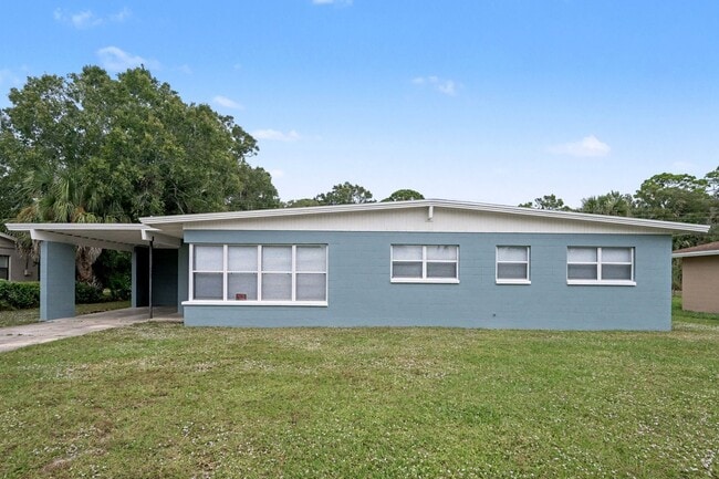 property at 990 Pinson Blvd