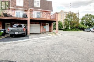 4950 Rathkeale Rd in Mississauga, ON - Building Photo