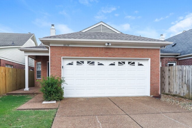 property at 8652 Eagle View Dr