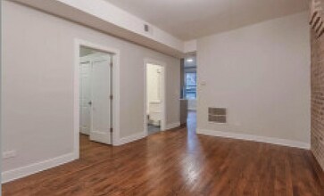 1418 N Talman Ave, Unit 3A in Chicago, IL - Foto de edificio - Building Photo