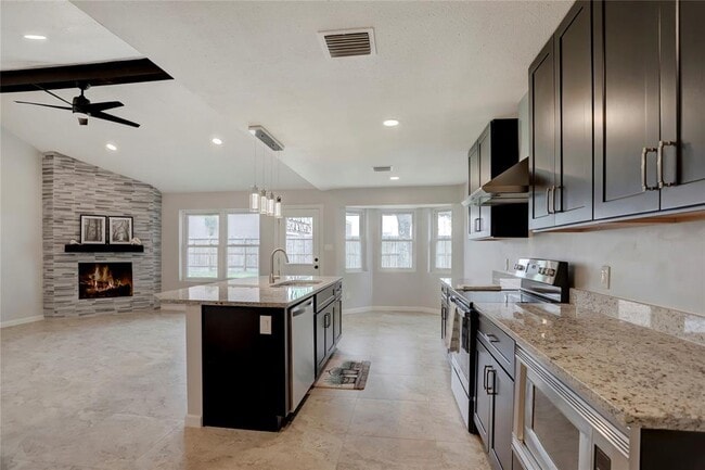 property at 327 Gentilly Dr