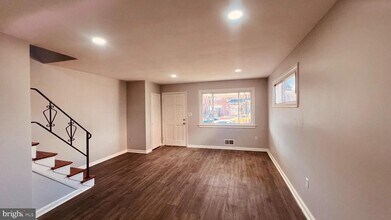 4413 Fenor Rd in Halethorpe, MD - Building Photo - Building Photo