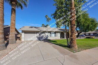 2132 E Tulane Dr in Tempe, AZ - Building Photo - Building Photo