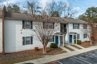 Fullwood Pointe in Tifton, GA - Building Photo