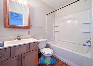 740 Michael St in Iowa City, IA - Building Photo - Building Photo