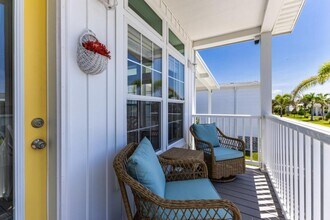 11596 Palm Dr in Ft. Myers, FL - Building Photo - Building Photo
