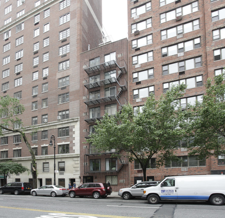 516 East 86th Street in New York, NY - Building Photo