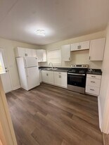 2004 Wilmington Ave in Dayton, OH - Building Photo