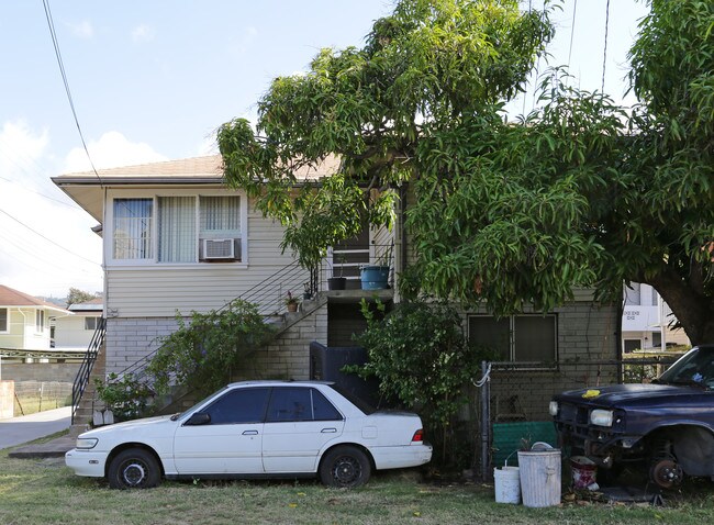 1812 Lime St in Honolulu, HI - Foto de edificio - Building Photo