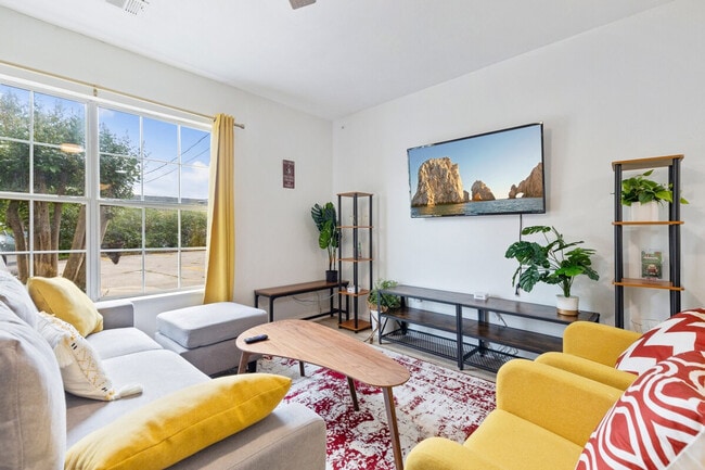 property at 1300 Nylic St